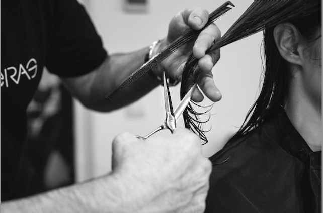 Día Internacional del Peluqueropng