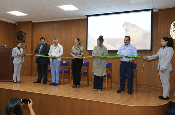 Inauguran en Corredor Cultural UiversitariolamuestralectivReconexioBioculturaydiversidad