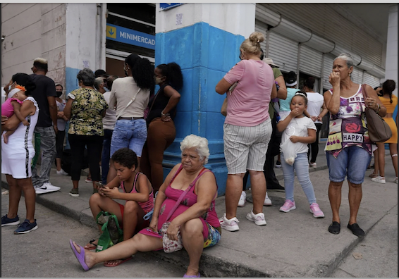 La dictadura cubana admitió que espera más cortes eléctricos