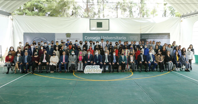Otorga UAEMéx reconocimiento Luis Mario Schneider al alcalde de Tenancingo por incentivar el deporte